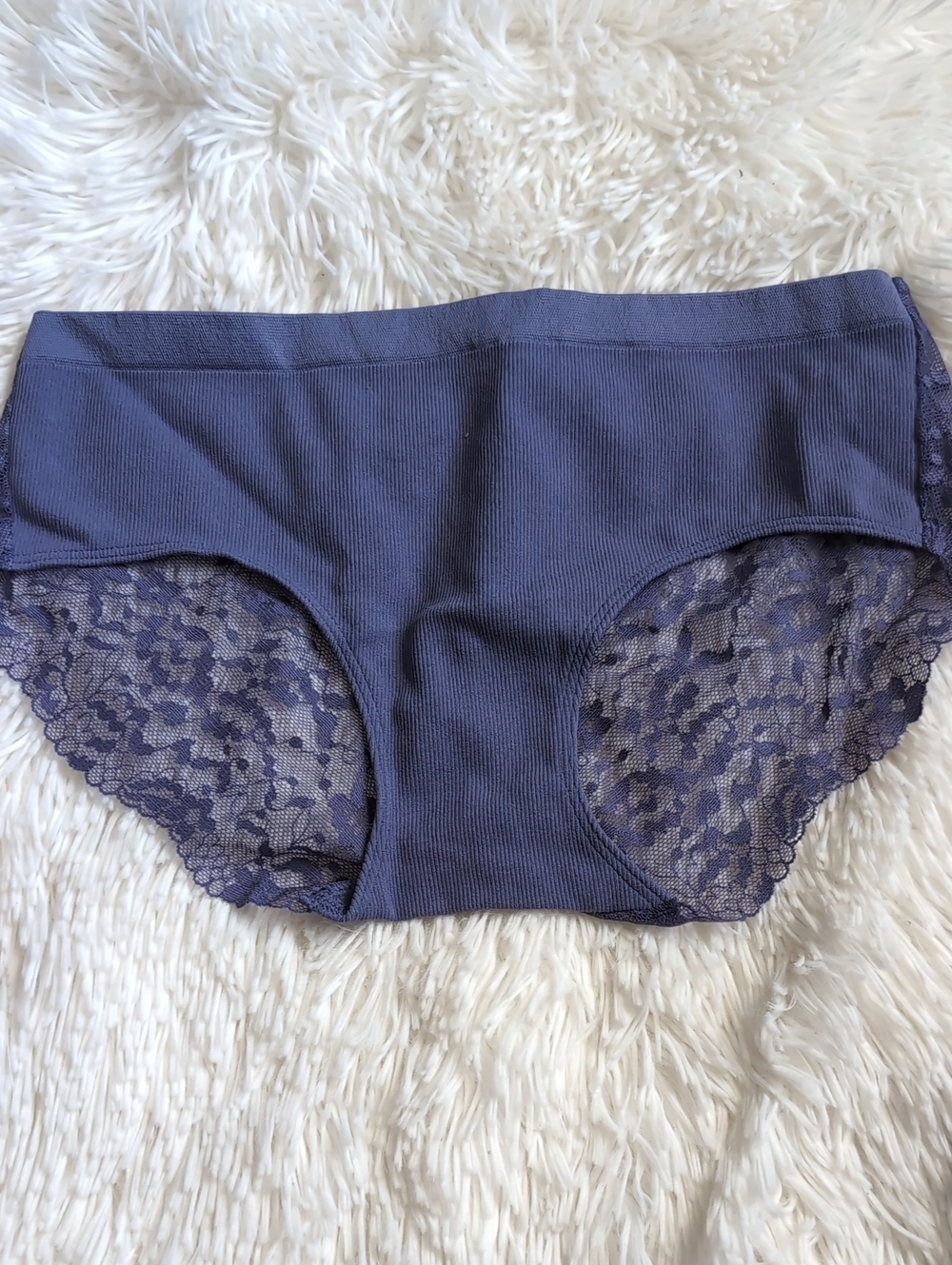 🌸 3 FOR $15 🌸 Women's Lace-Trim Hipster Panty